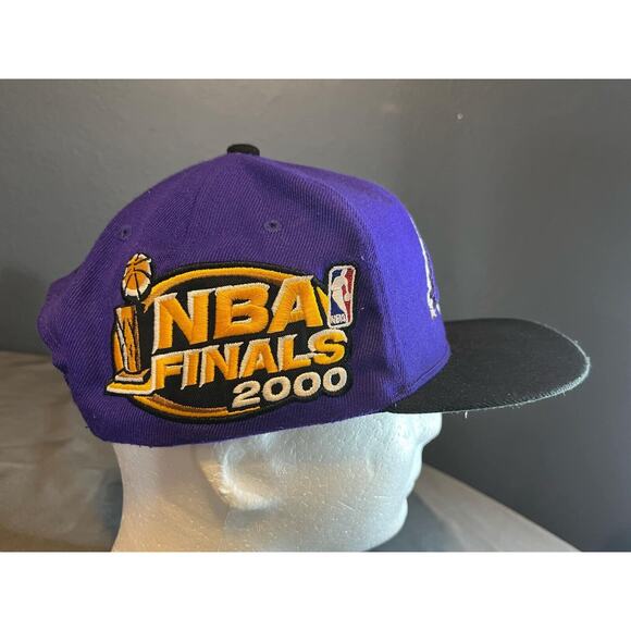 lebron snapback